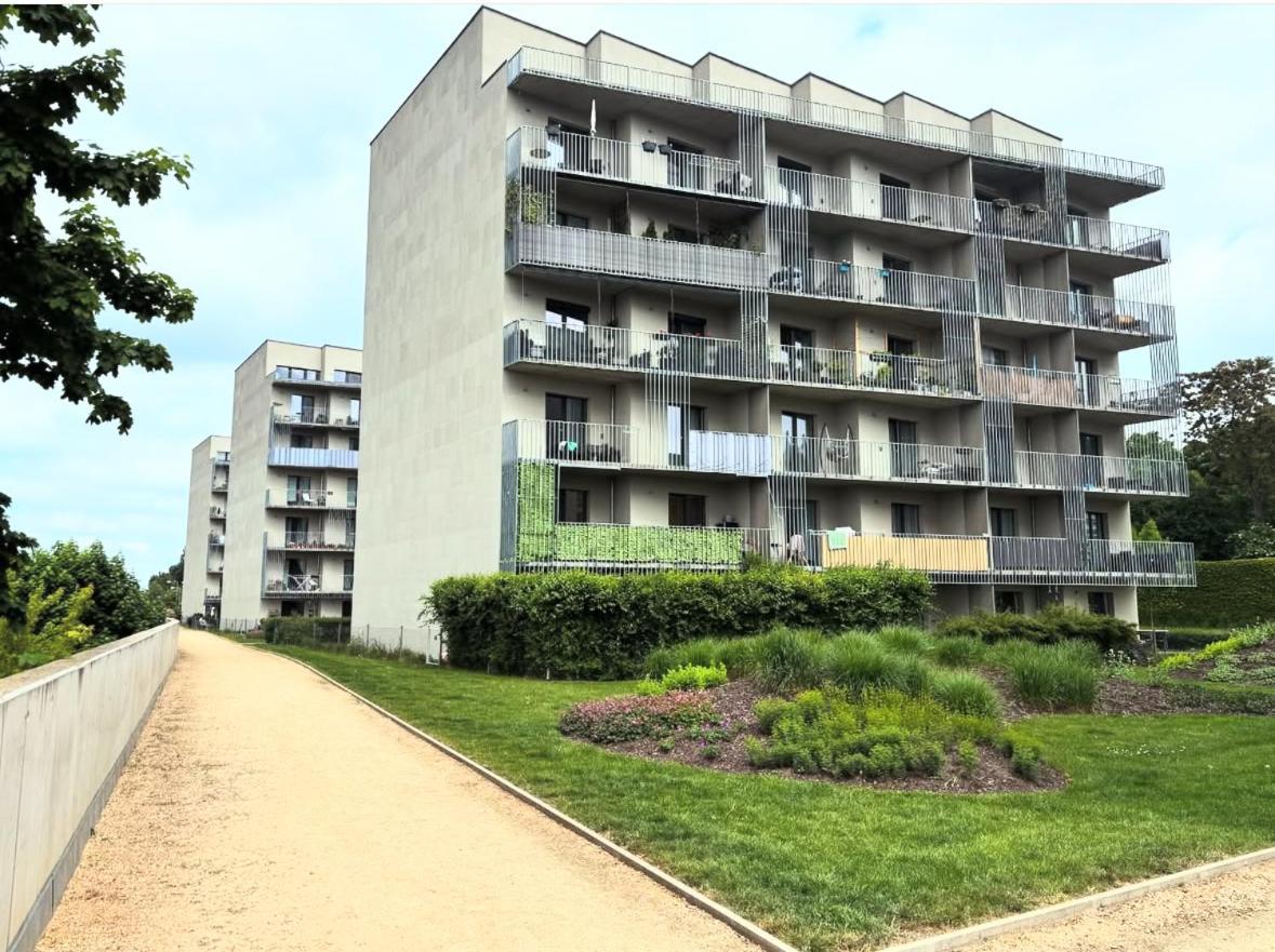 Krejcarek Garden Apartment 布拉格 外观 照片